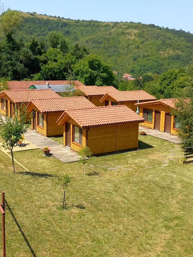 Вилно Селище Мировец Maluk Izvor  Buitenkant foto