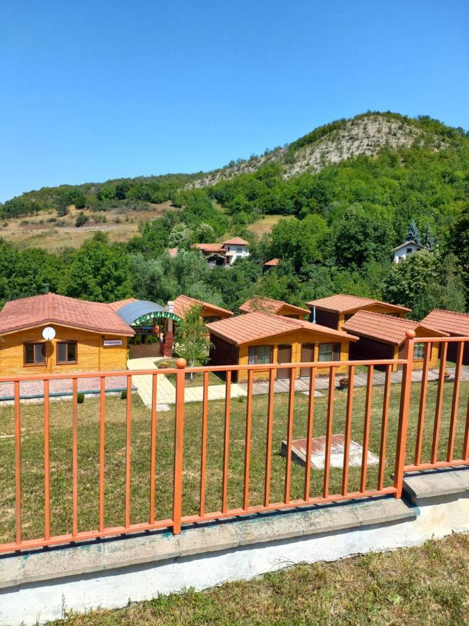 Вилно Селище Мировец Maluk Izvor  Buitenkant foto